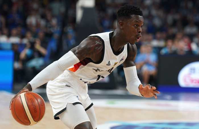  霍里打趣：施羅德在NBA頻換隊(duì) 但在世界杯他卻是那個(gè)男人